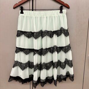 Downeast Women’s Mini Tulle & Lace Skirt Pastel Mint Green Size S